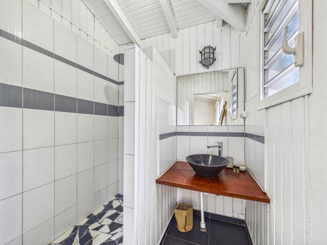 17.Guadeloupe Deshais- location villa 4 chambres 8 personnes avec piscine vue Mer